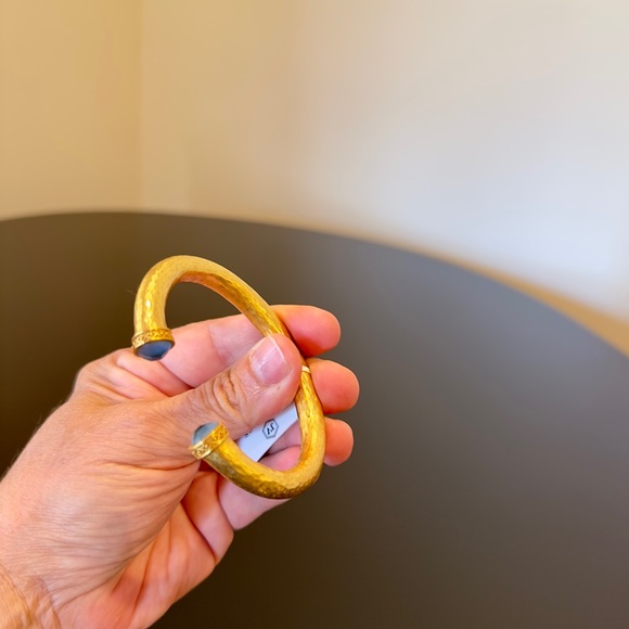 NWT Authentic Luxury Summer Spring Julie Vos Iridescent Charcoal Blue Hinge Cuff - Picture 12 of 17